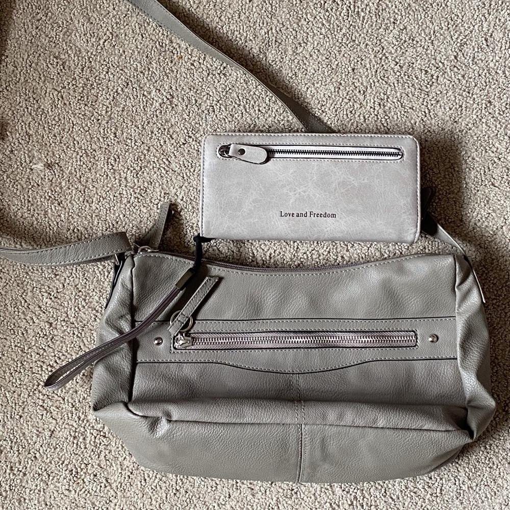 Grey Hand Bag with Purse 'Love and Freedom'